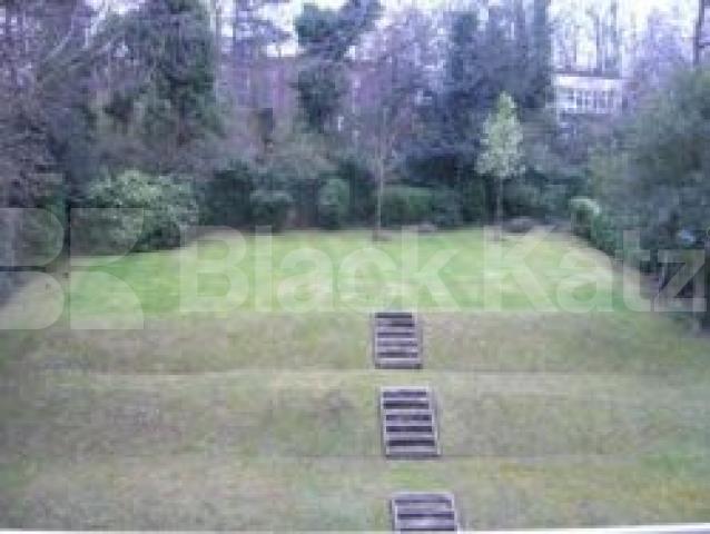 			NEW INSTRUCTION, 2 Bedroom, 1 bath, 1 reception Serviced Apartments			 Crescent Road, CROUCH END N8